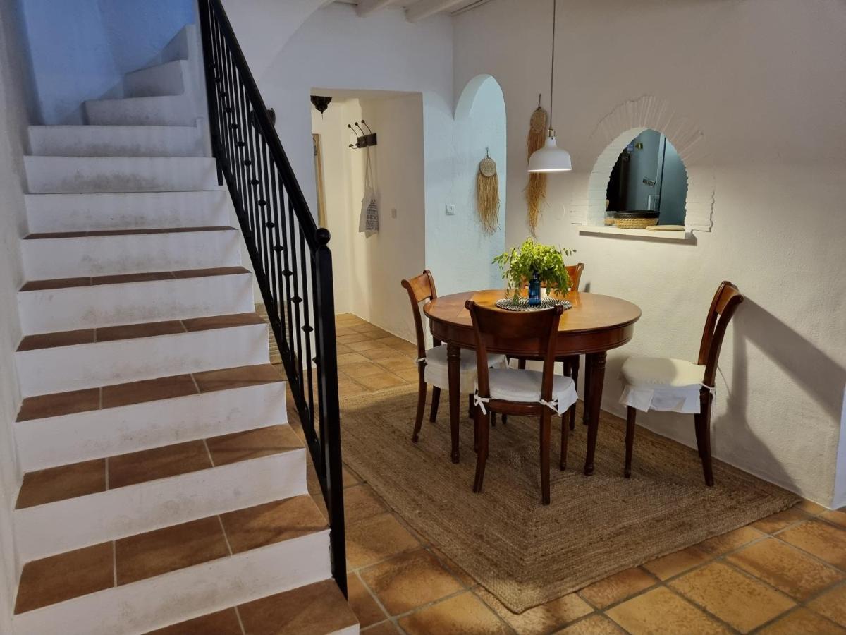 Апартаменты Town House With Roof Terrace - Old Town Марбелья Экстерьер фото